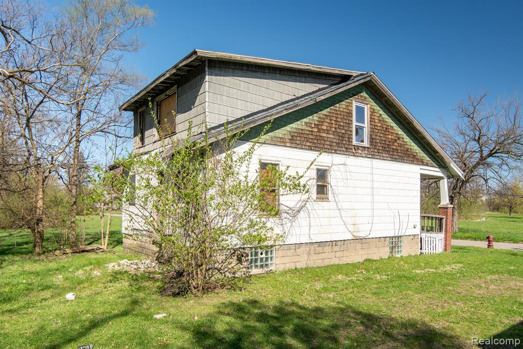 985 FERNHILL Street, Highland Park, MI 48203 — Photo 21