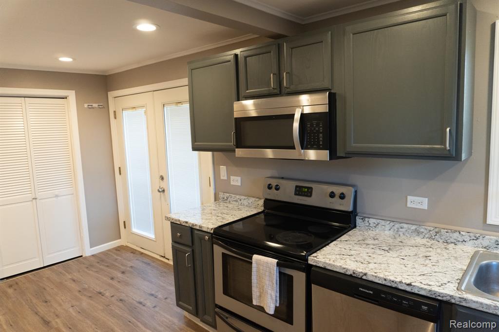 400 W MAIN Street, Durand, MI 48429 — Photo 18