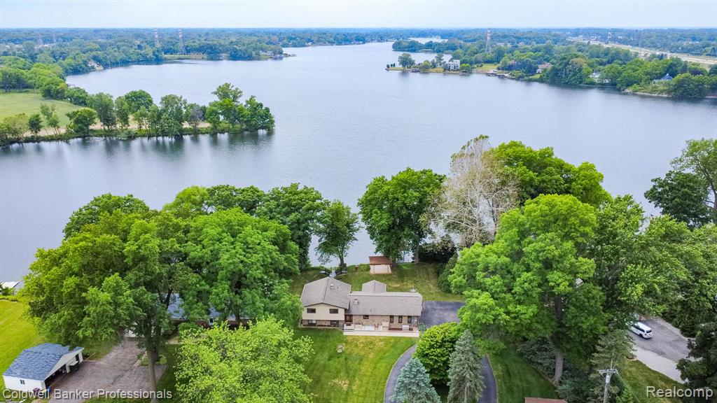 11770 Sunset Lane, Belleville, MI 48111 — Photo 57