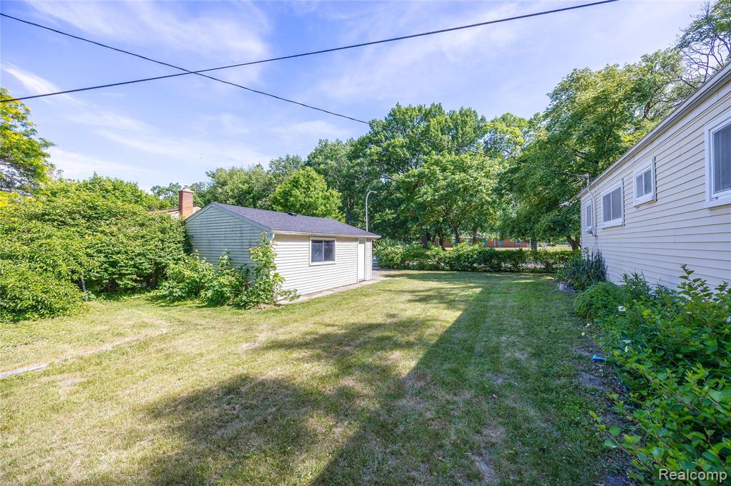 939 S Wildwood Street, Westland, MI 48186 — Photo 7