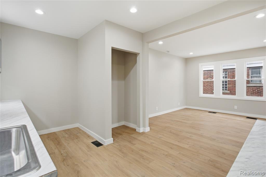 14615 - 14617 Winthrop Street, Detroit, MI 48227 — Photo 21
