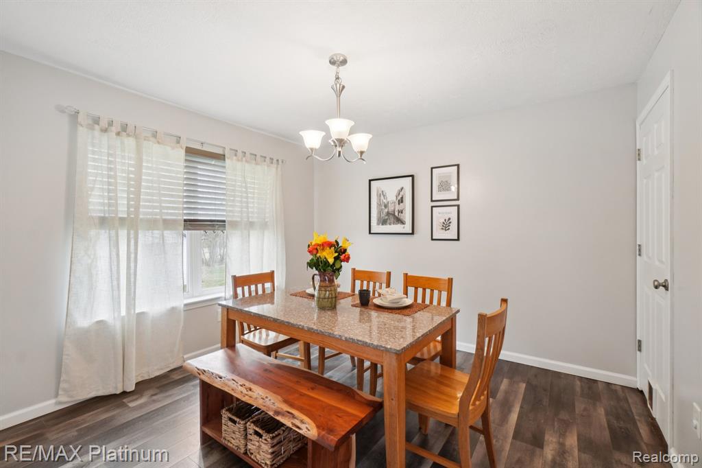 2570 Castle Rock Court, Howell, MI 48843 — Photo 8