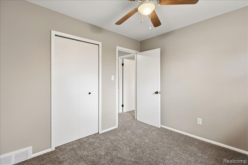 2160 Phillips Road, Auburn Hills, MI 48326 — Photo 17