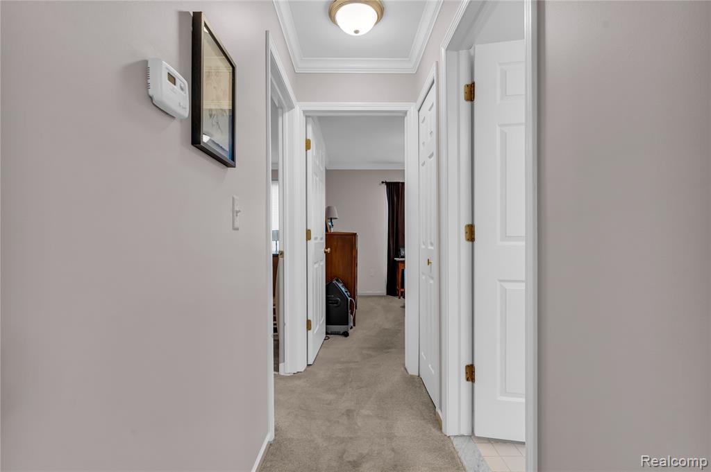 48679 Aberdeen Court, Shelby Twp, MI 48315 — Photo 11