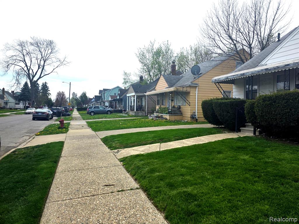 6871 WINTHROP Street, Detroit, MI 48228 — Photo 6
