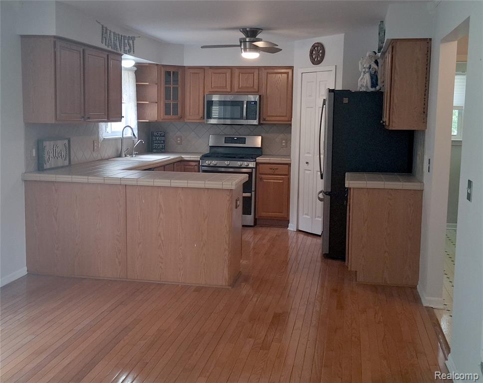 3079 Island Hills Drive, Dexter, MI 48130 — Photo 3