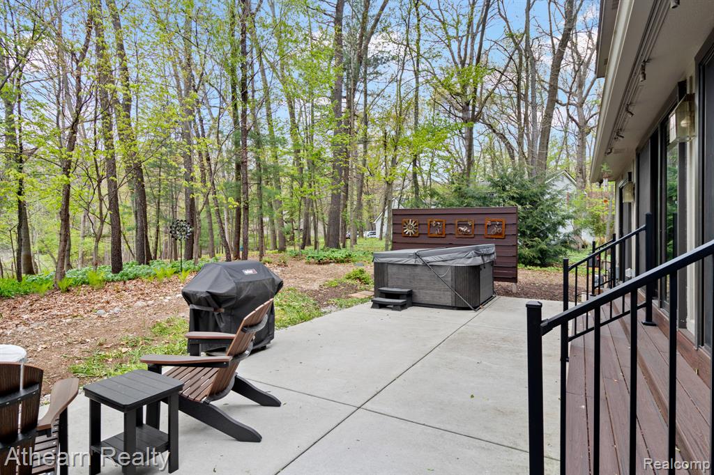 5126 Braddock Court, Brighton, MI 48114 — Photo 14