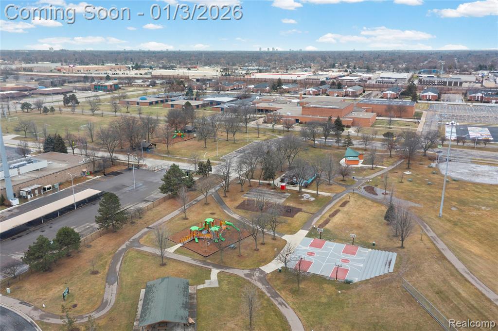 700 W Girard Avenue, Madison Heights, MI 48071 — Photo 37