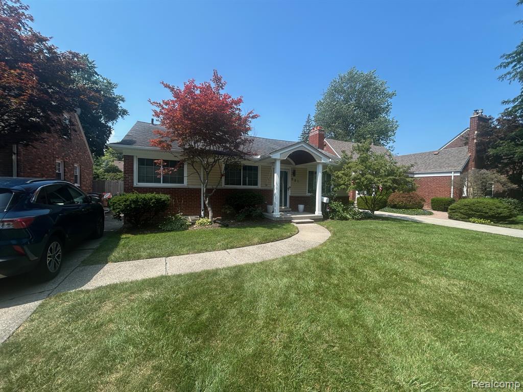 881 Lincoln Road, Grosse Pointe, MI 48230 — Photo 3