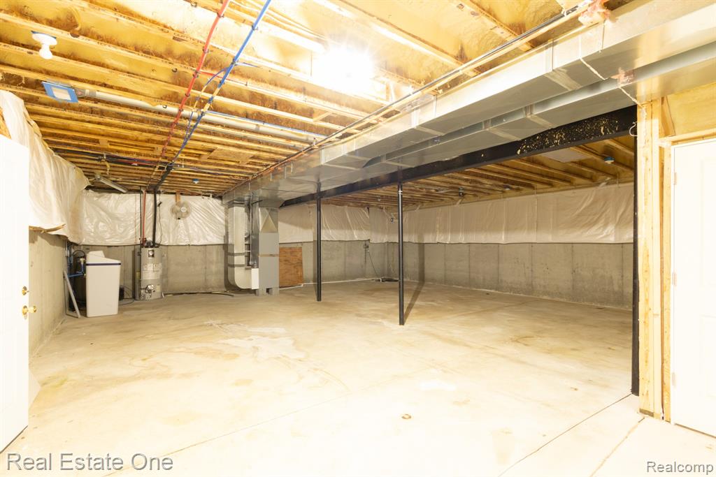 25260 32 Mile Road, Lenox, MI 48050 — Photo 35