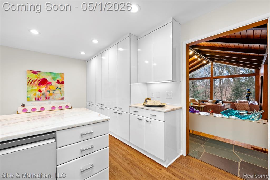 1466 Sodon Court, Bloomfield Hills, MI 48302 — Photo 19