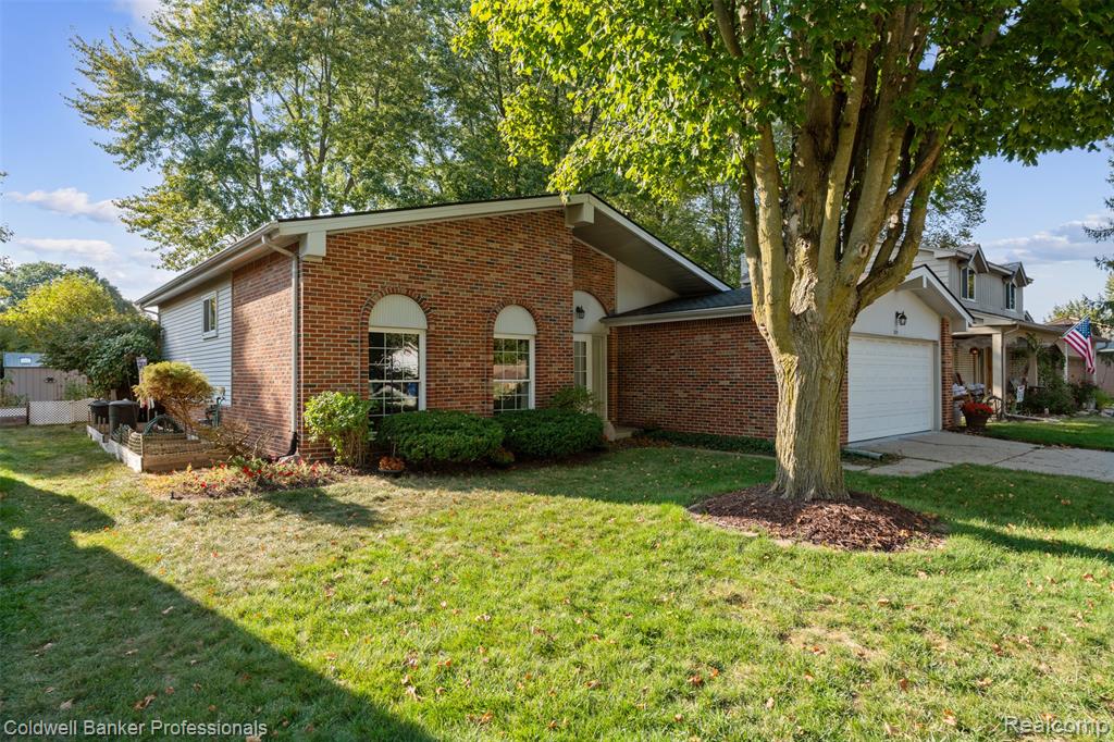 829 Glenulline Drive, Canton, MI 48187 — Photo 4
