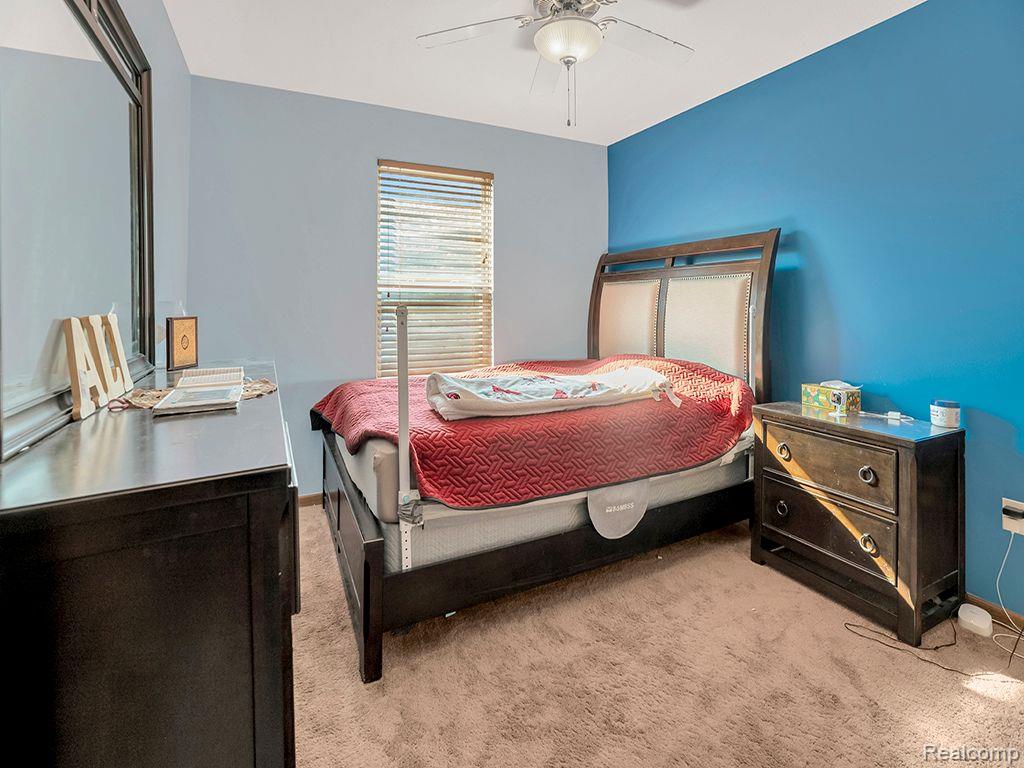 4166 BEDFORD Street, Dearborn Heights, MI 48125 — Photo 10
