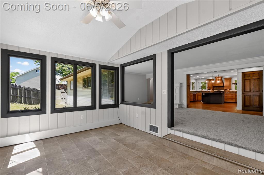 419 W Walnut Street, St. Charles, MI 48655 — Photo 29