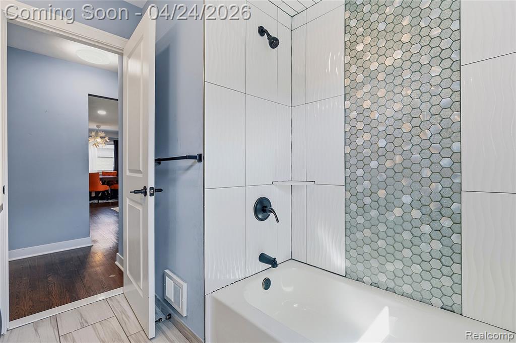 13431 Burton Street, Oak Park, MI 48237 — Photo 17