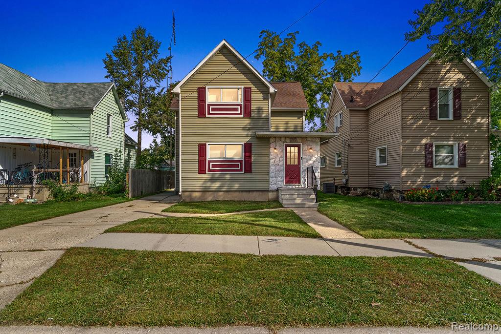 102 Elm Street, Durand, MI 48429 — front exterior