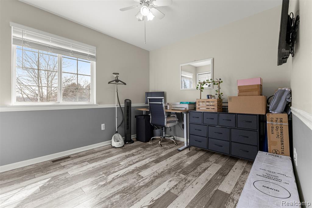 28810 Birchlawn Street, Garden City, MI — Photo 25