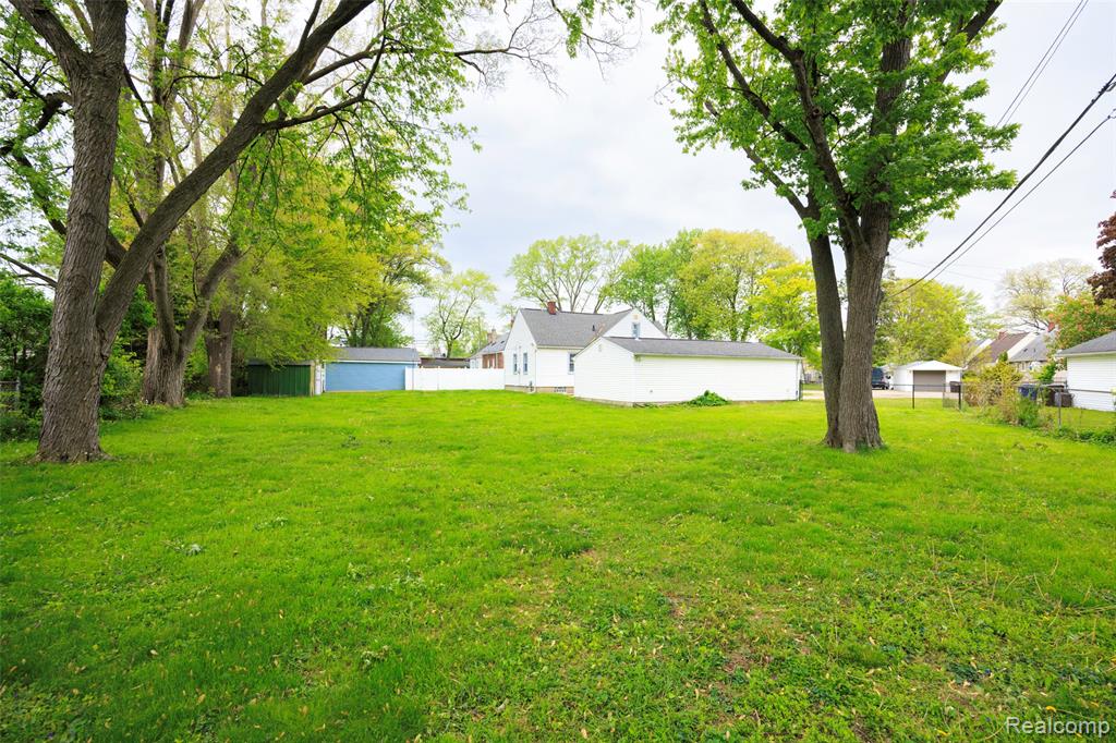 11431 Tecumseh, Redford, MI 48239 — Photo 3
