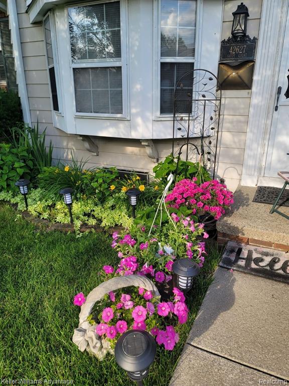 42627 Savoy Court, Northville, MI 48167 — Photo 7