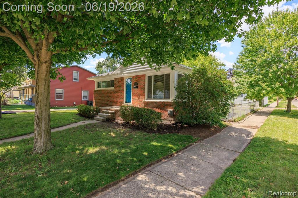 2879 Royal Avenue, Berkley, MI 48072 — Photo 2