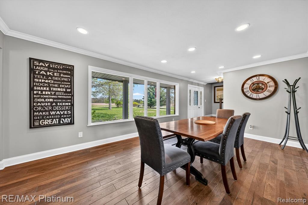 7687 Parshallville Road, Fenton, MI 48430 — Photo 11