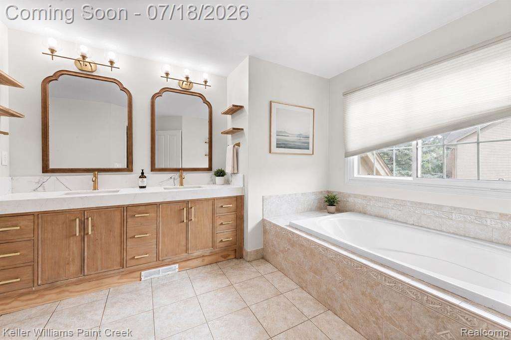 4230 Holly Lane, Oakland, MI 48306 — Photo 31