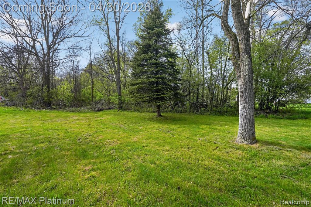 2417 Howald Avenue, Flint, MI 48504 — Photo 40