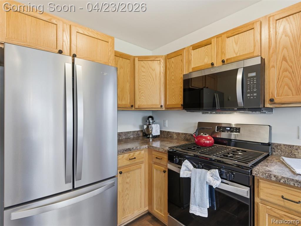 4060 Laforest Drive, Waterford, MI 48329 — Photo 13