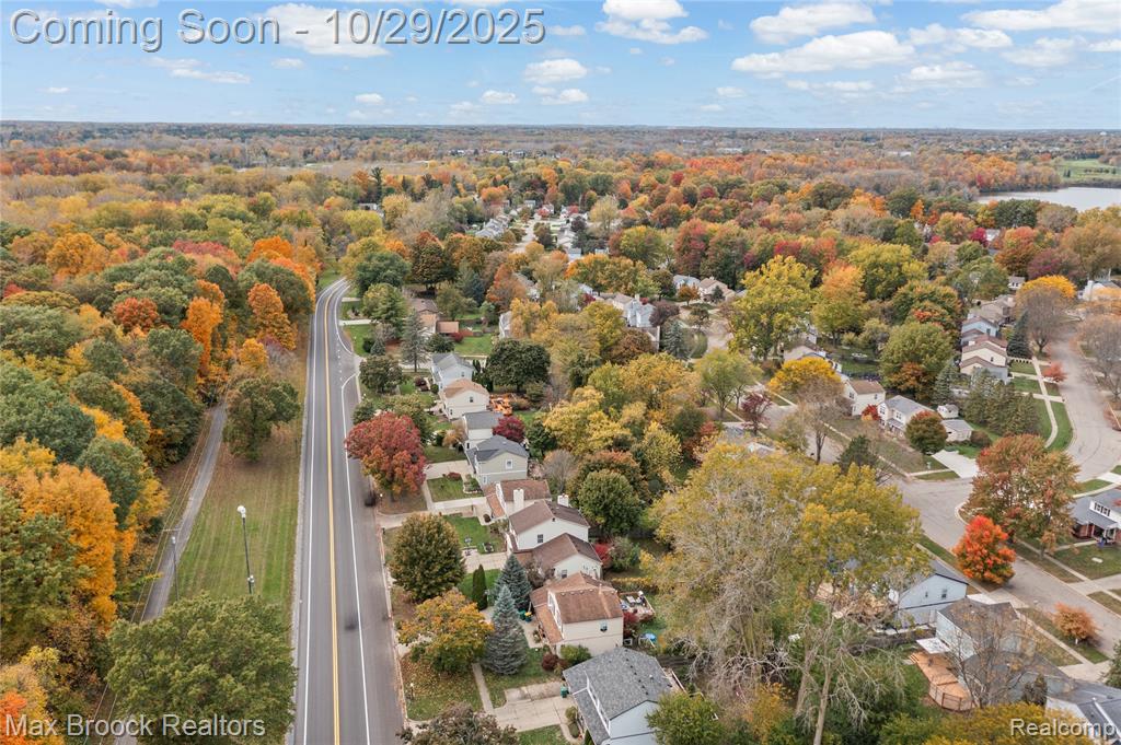 8185 S Huron River Drive, Ypsilanti, MI 48197 — Photo 32