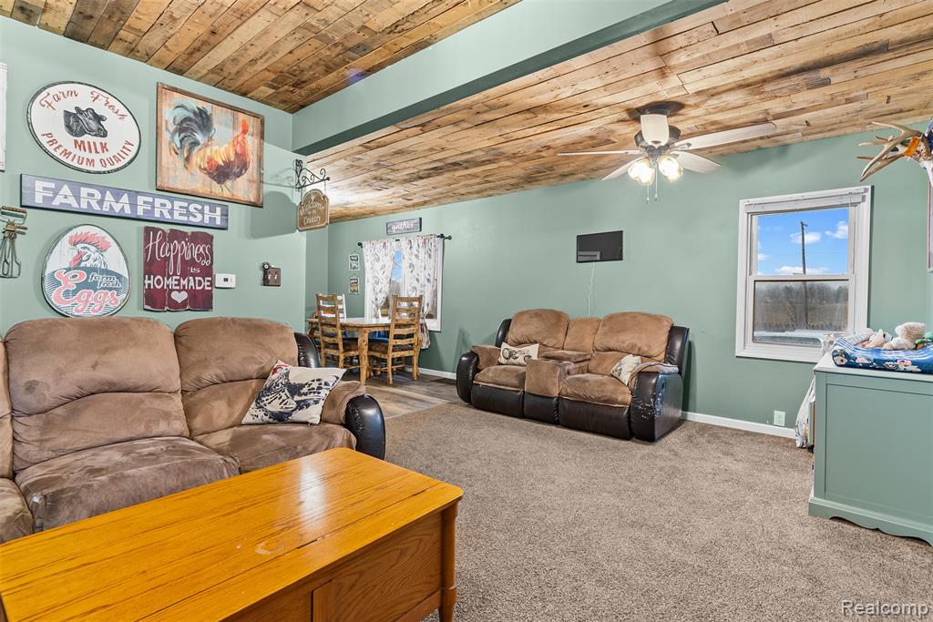 7250 Frances Road, Flushing, MI 48433 — Photo 24