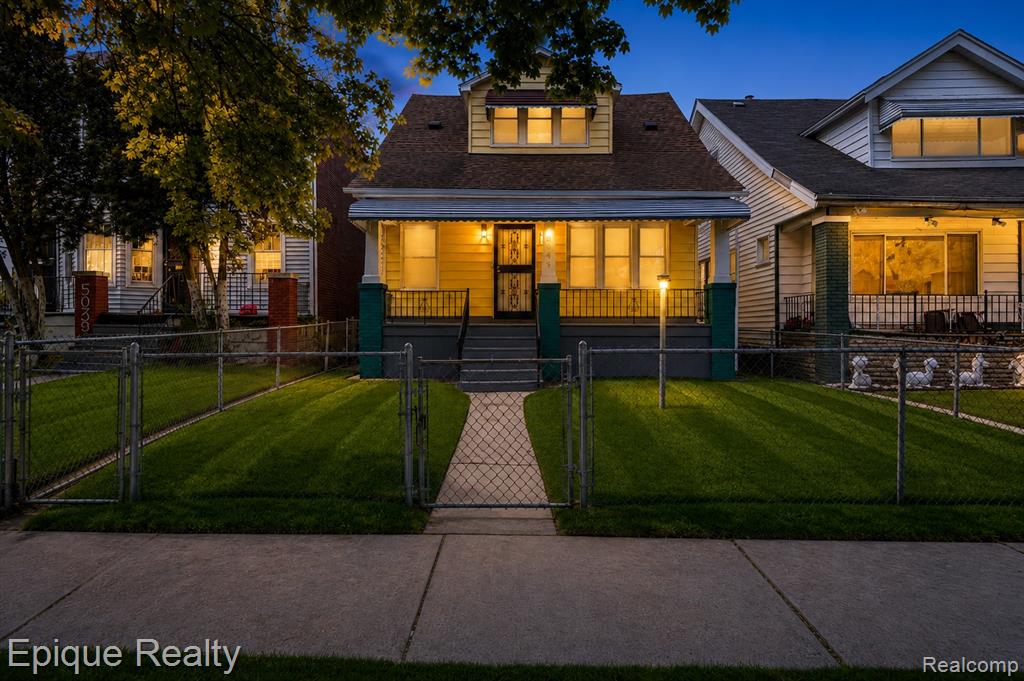 5045 Fairview Street, Detroit, MI 48213 — Photo 32