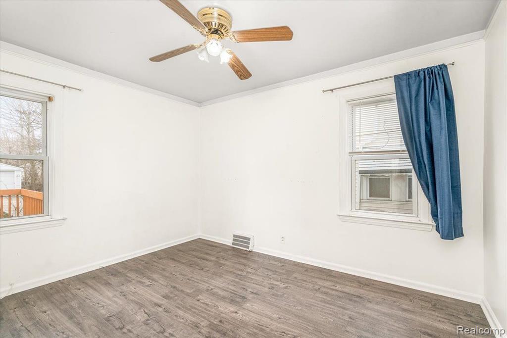 4775 WESTLAND Street, Dearborn, MI 48126 — Photo 12