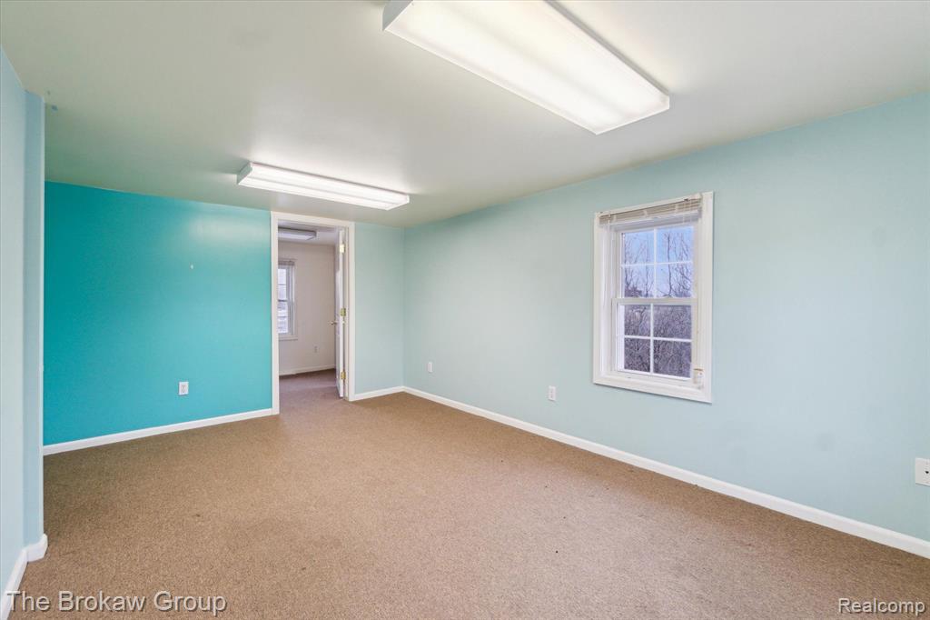 4212 LENNON Road, Flint, MI 48507 — Photo 82