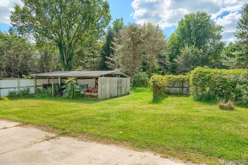 6570 Hunters Creek Road, Imlay City, MI 48444 — Photo 44