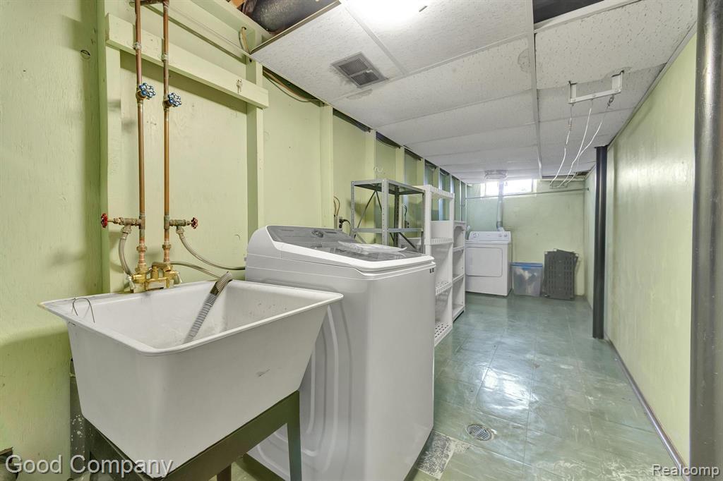 29628 Hoover Road, Warren, MI 48093 — Photo 24