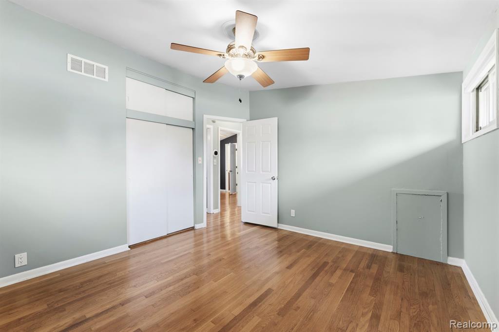 9971 Hartel Court, Livonia, MI 48150 — Photo 10