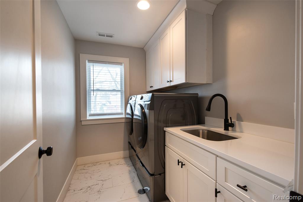 422 Walnut Avenue, Royal Oak, MI 48073 — Photo 40