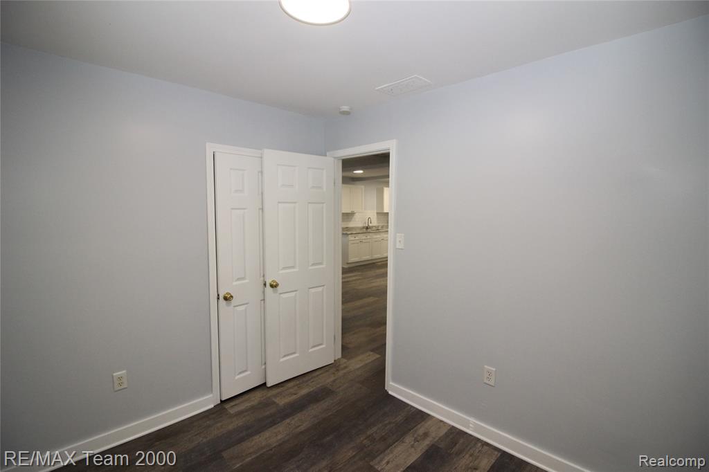 5847 WEDDEL Street, Taylor, MI — Photo 19