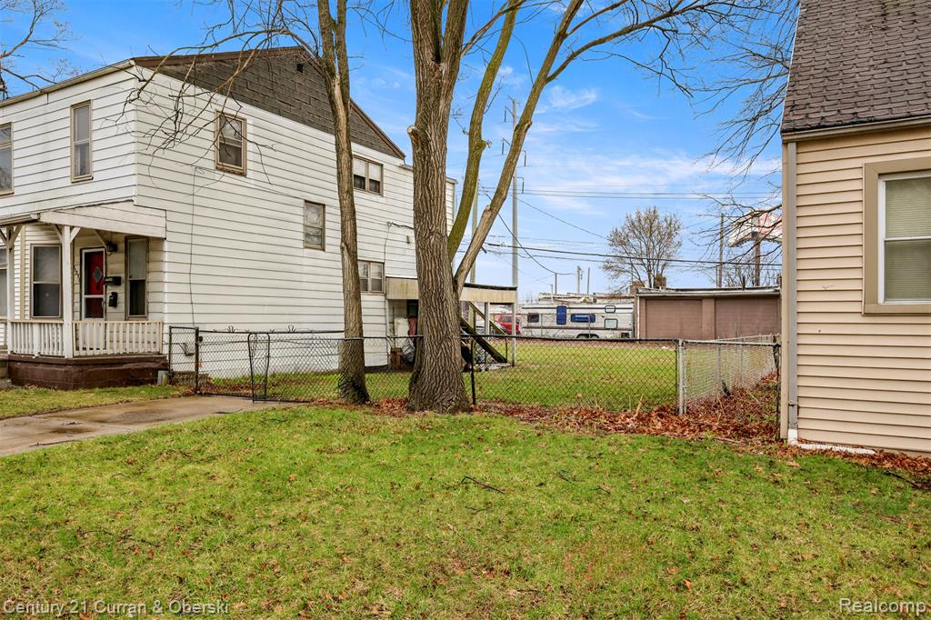 11352 Rivard Avenue, Warren, MI 48089 — Photo 7