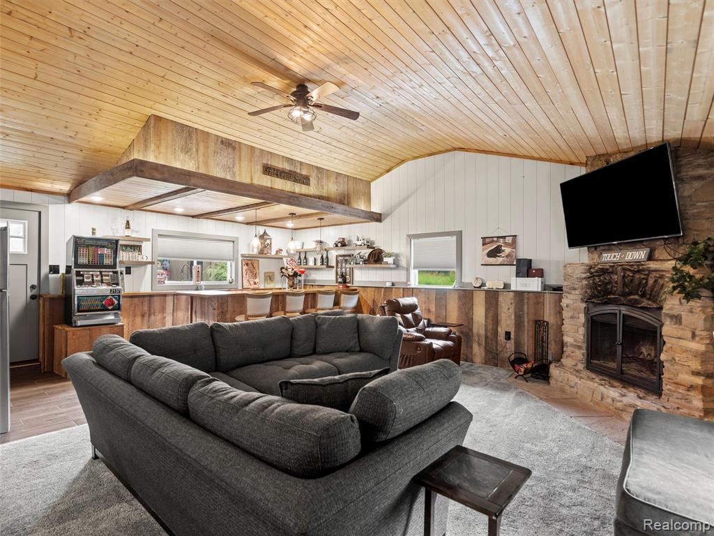 3365 Howland Road, Almont, MI 48003 — Photo 23