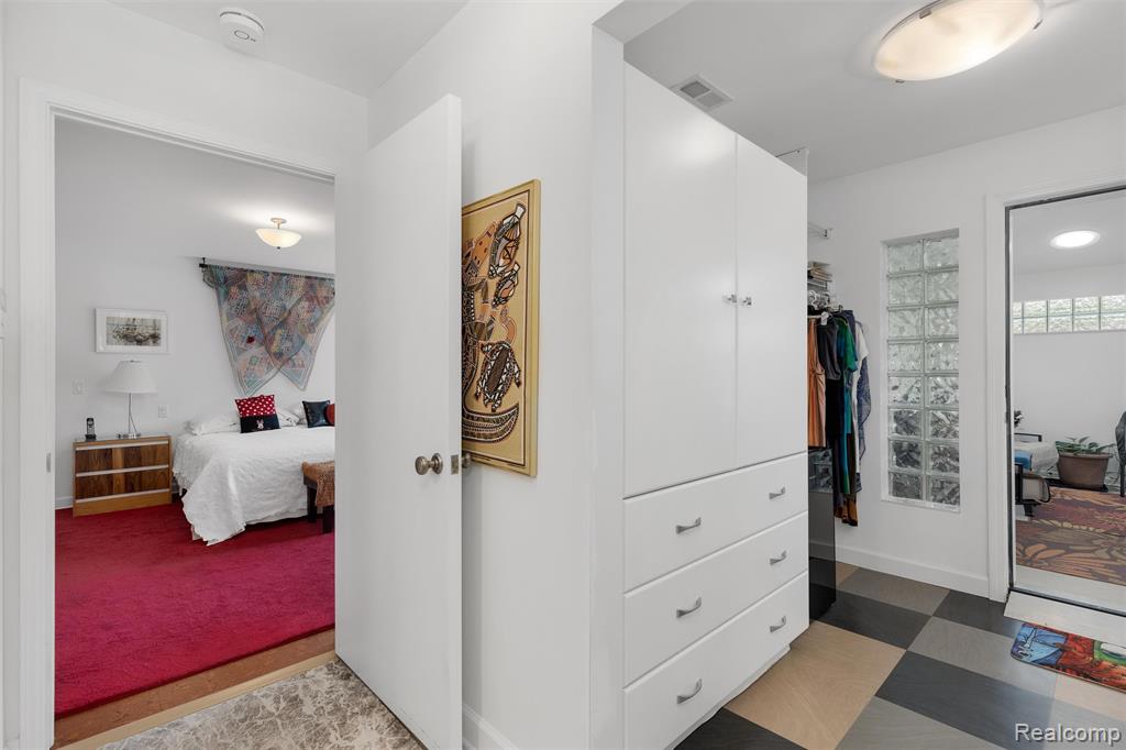 12959 Talbot Lane, Huntington Woods, MI — Photo 36