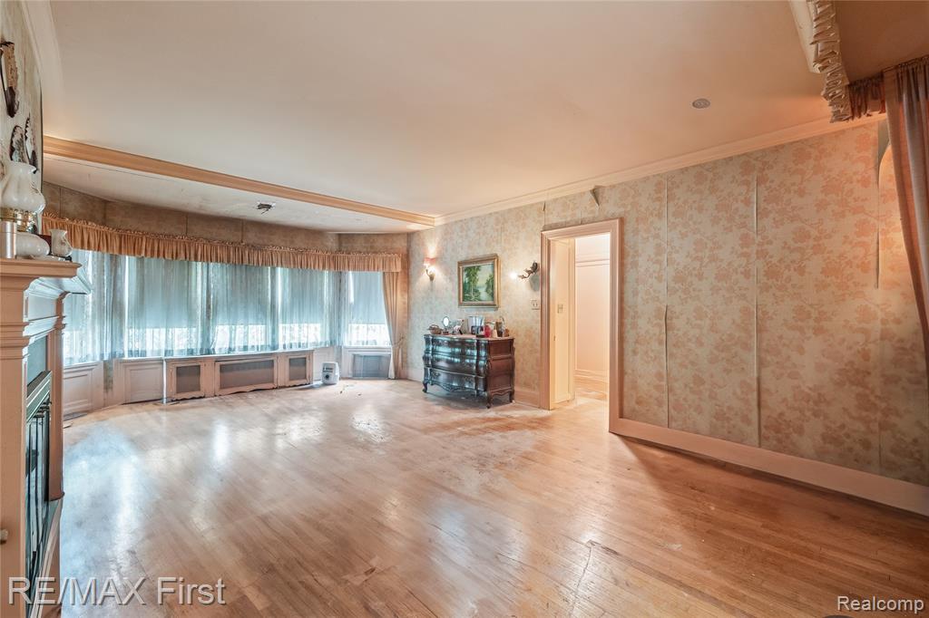 3065 Iroquois Street, Detroit, MI, 48214