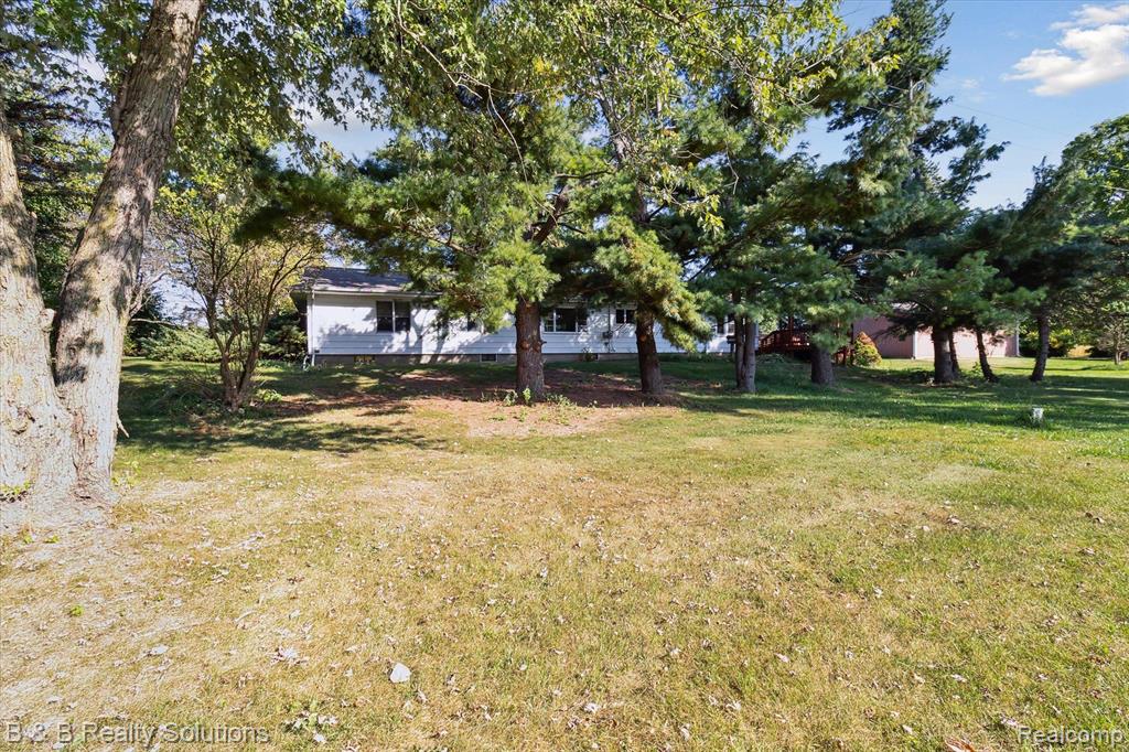 5225 LAKE PLEASANT Road, North Branch, MI 48461 — Photo 42