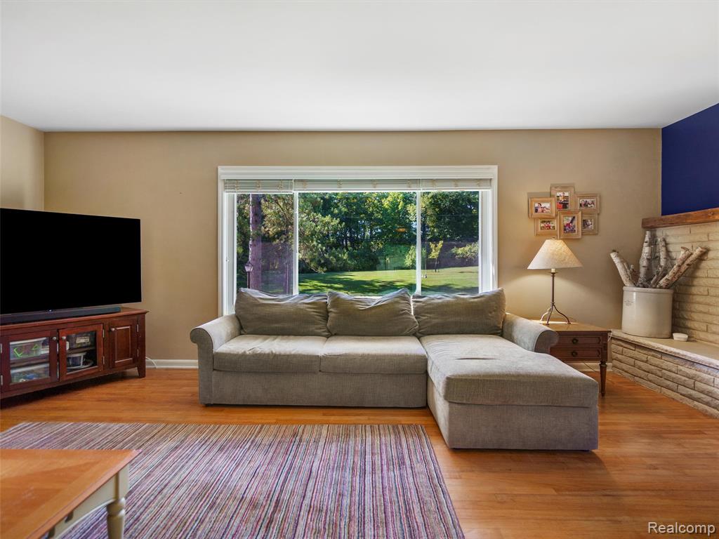 1400 W Predmore Road, Oakland, MI — Photo 4