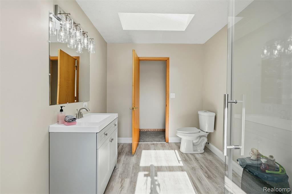 9875 W M 21, Ovid, MI 48866 — Photo 15