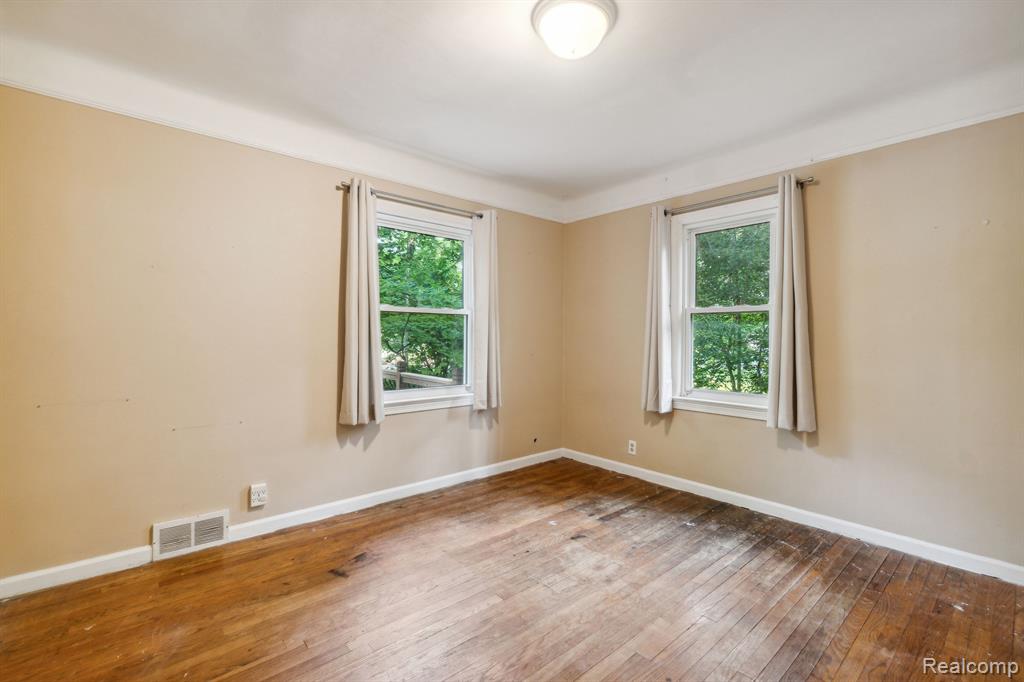 4311 FENTON Road, Flint, MI 48507 — Photo 20
