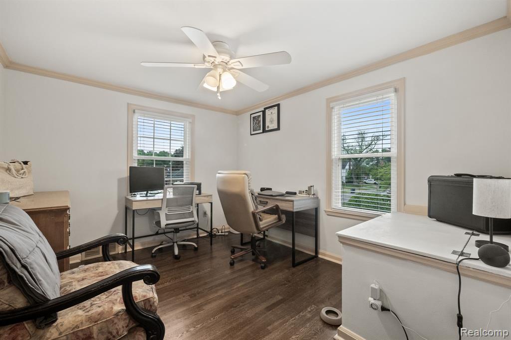 4331 ELMWOOD Avenue, Royal Oak, MI 48073 — Photo 18