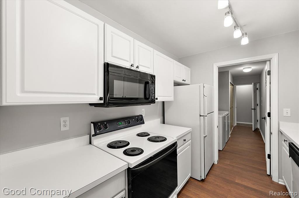 56468 Chesapeake Trail, Shelby Twp, MI 48316 — Photo 18
