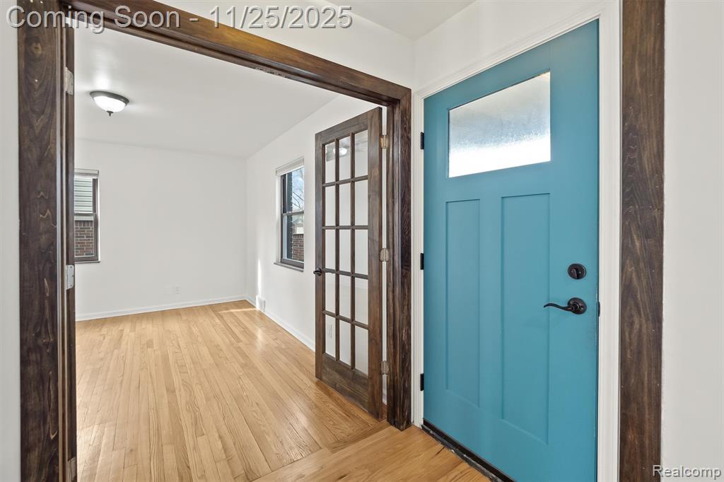 13111 Nadine Avenue, Huntington Woods, MI — Photo 14