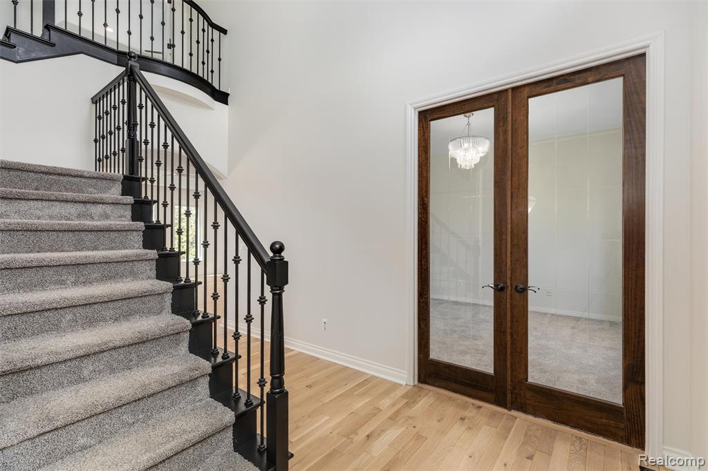 2862 Bay Hill Court, Oakland, MI — Photo 3